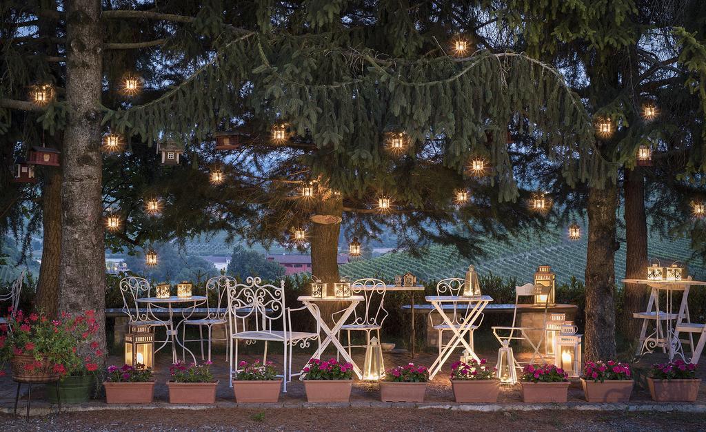 Agriturismo Albarossa Nizza Monferrato Kültér fotó
