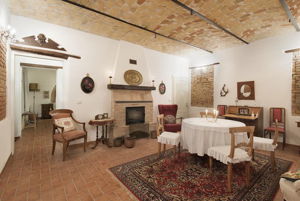 Agriturismo Albarossa Nizza Monferrato Kültér fotó